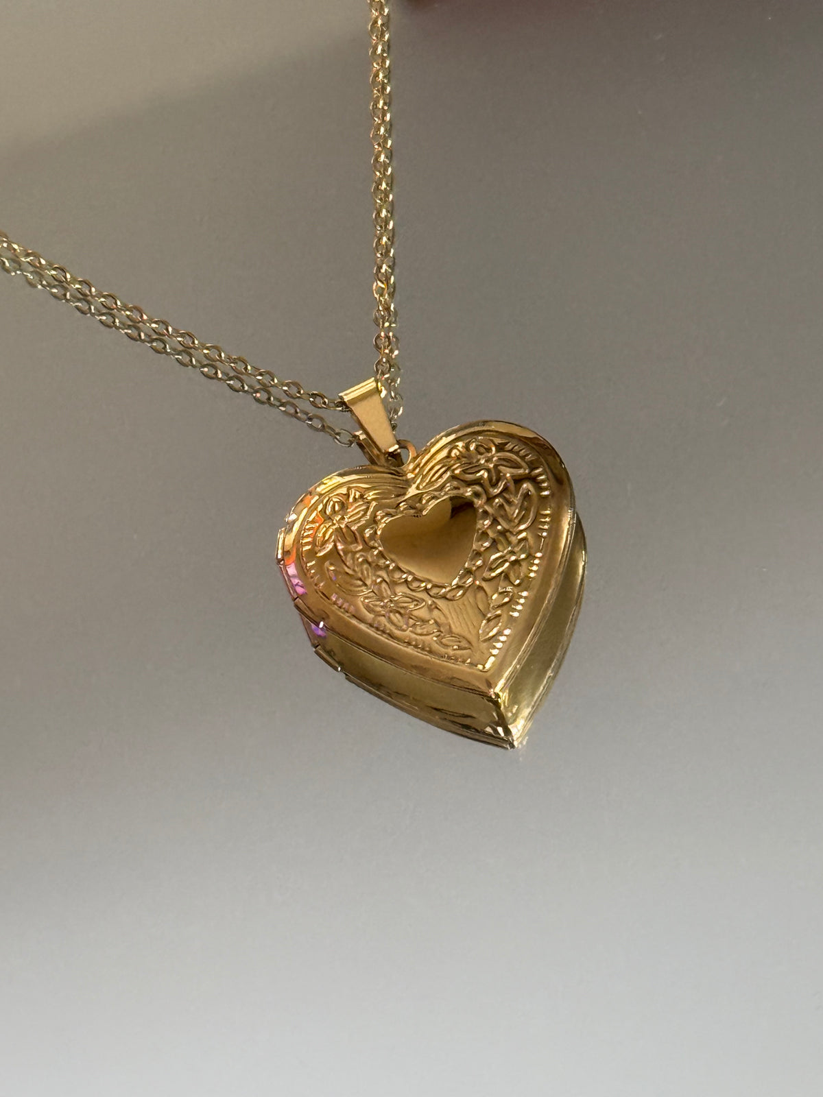 LOCK MY HEART NECKLACE