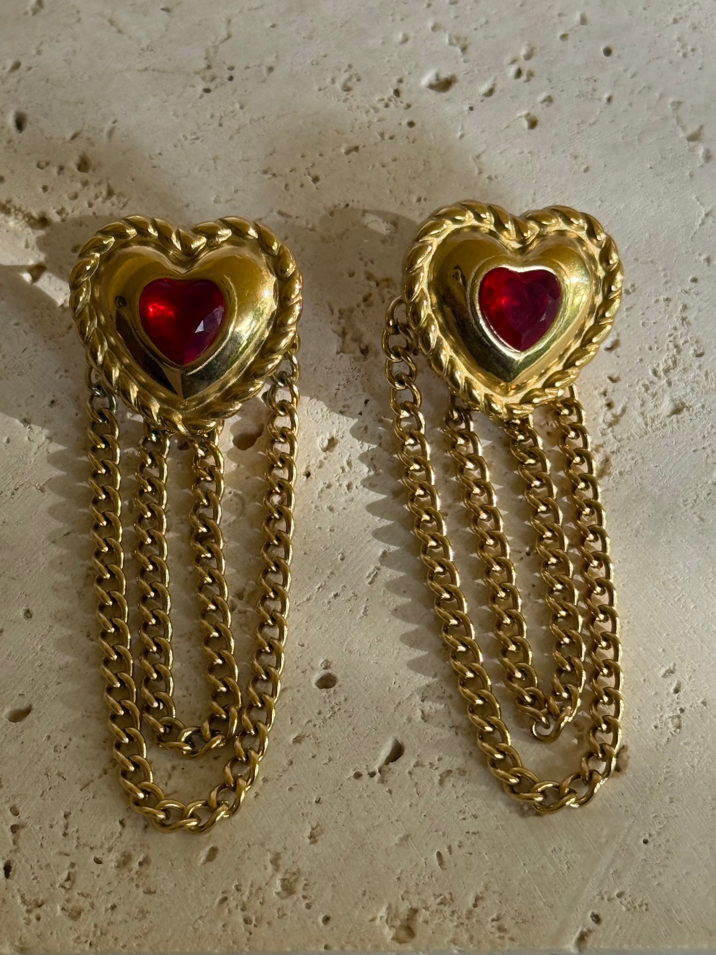 SCARLET MUSE EARRINGS
