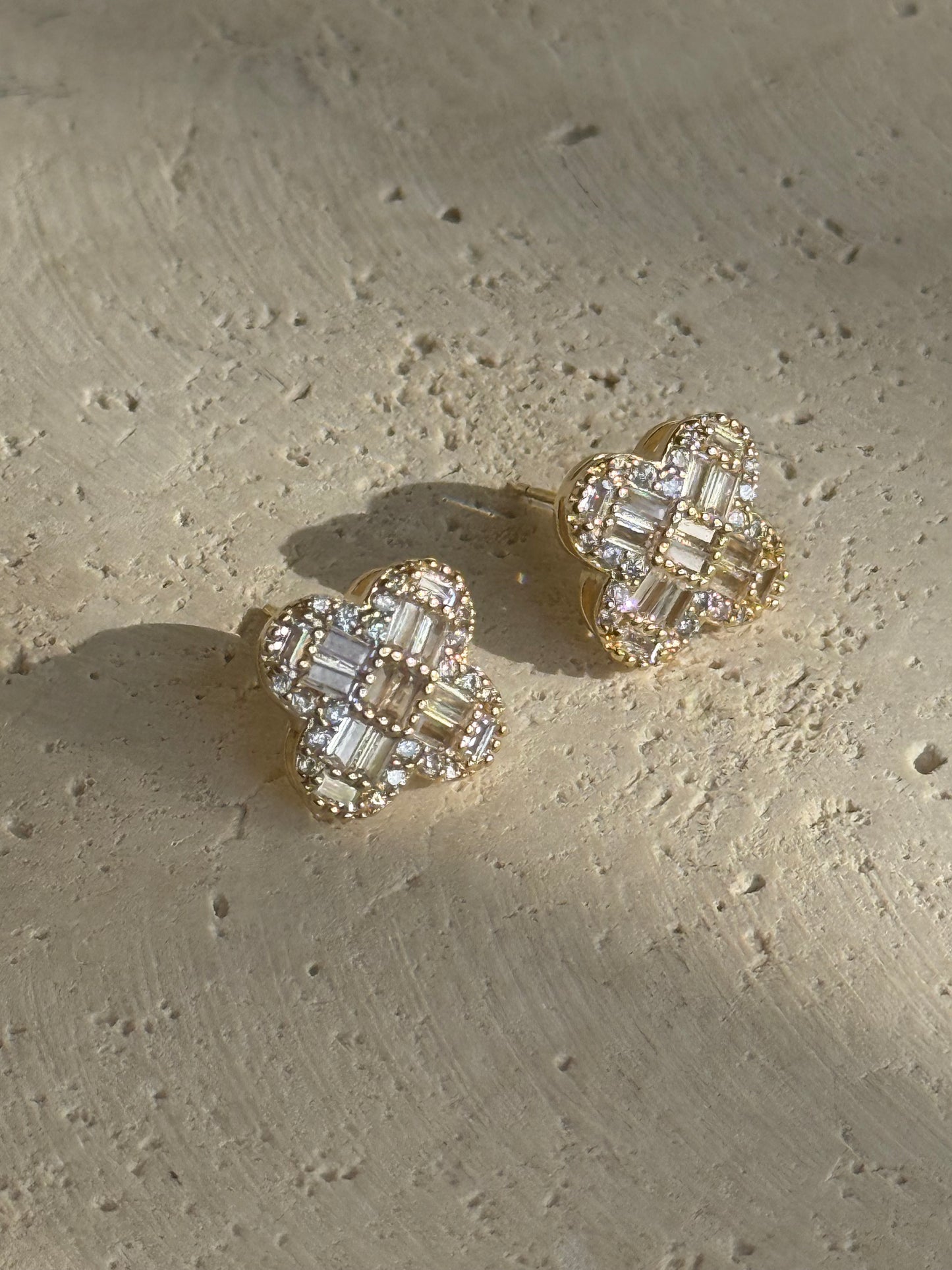 LUX STUD EARRINGS