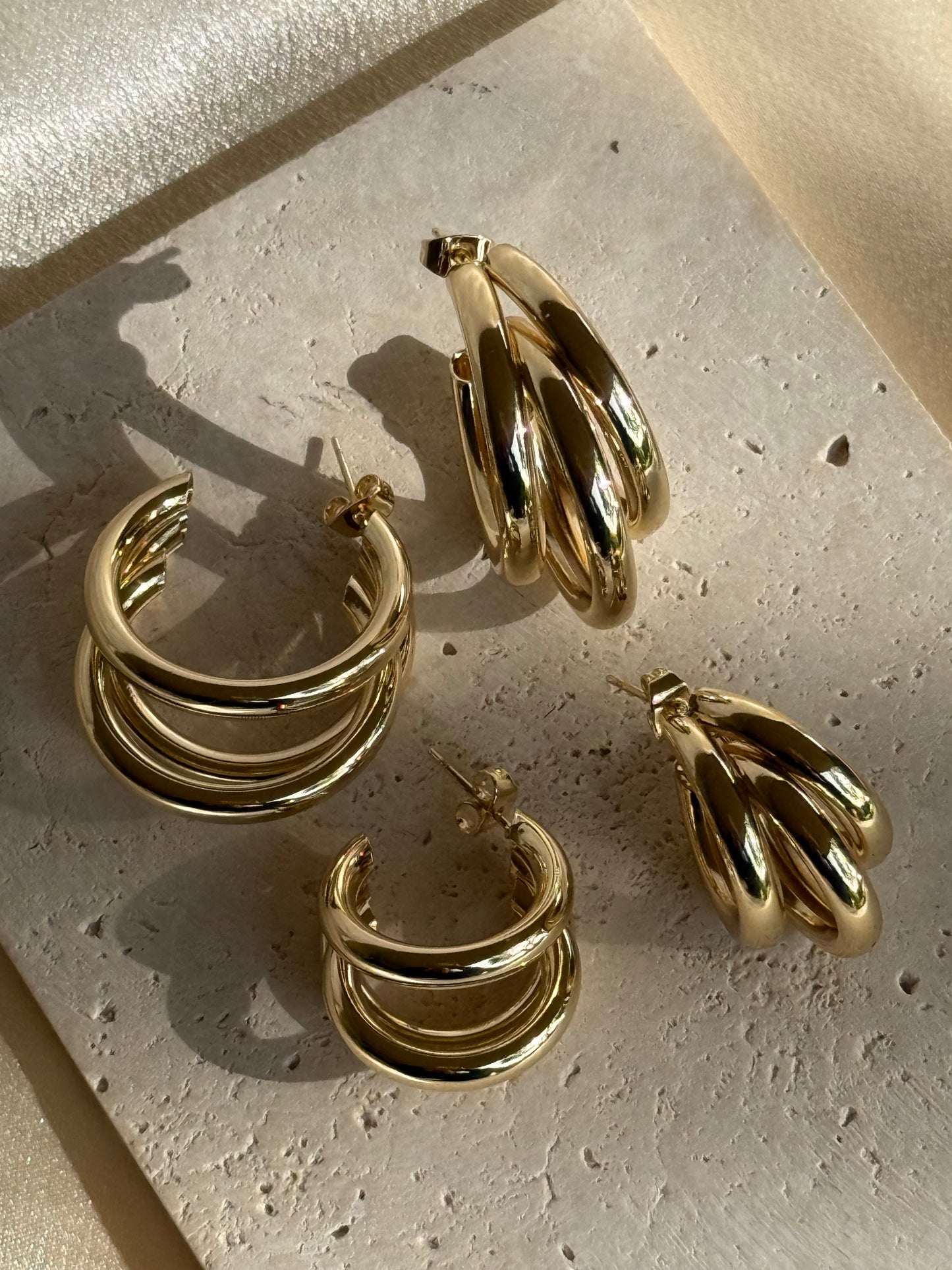 MUSE HOOP EARRINGS