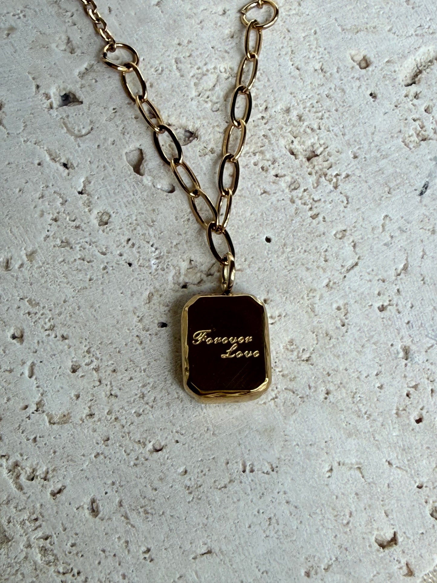 WILD FLOWER NECKLACE