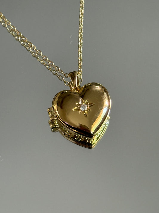 TWINKLE HEART NECKLACE