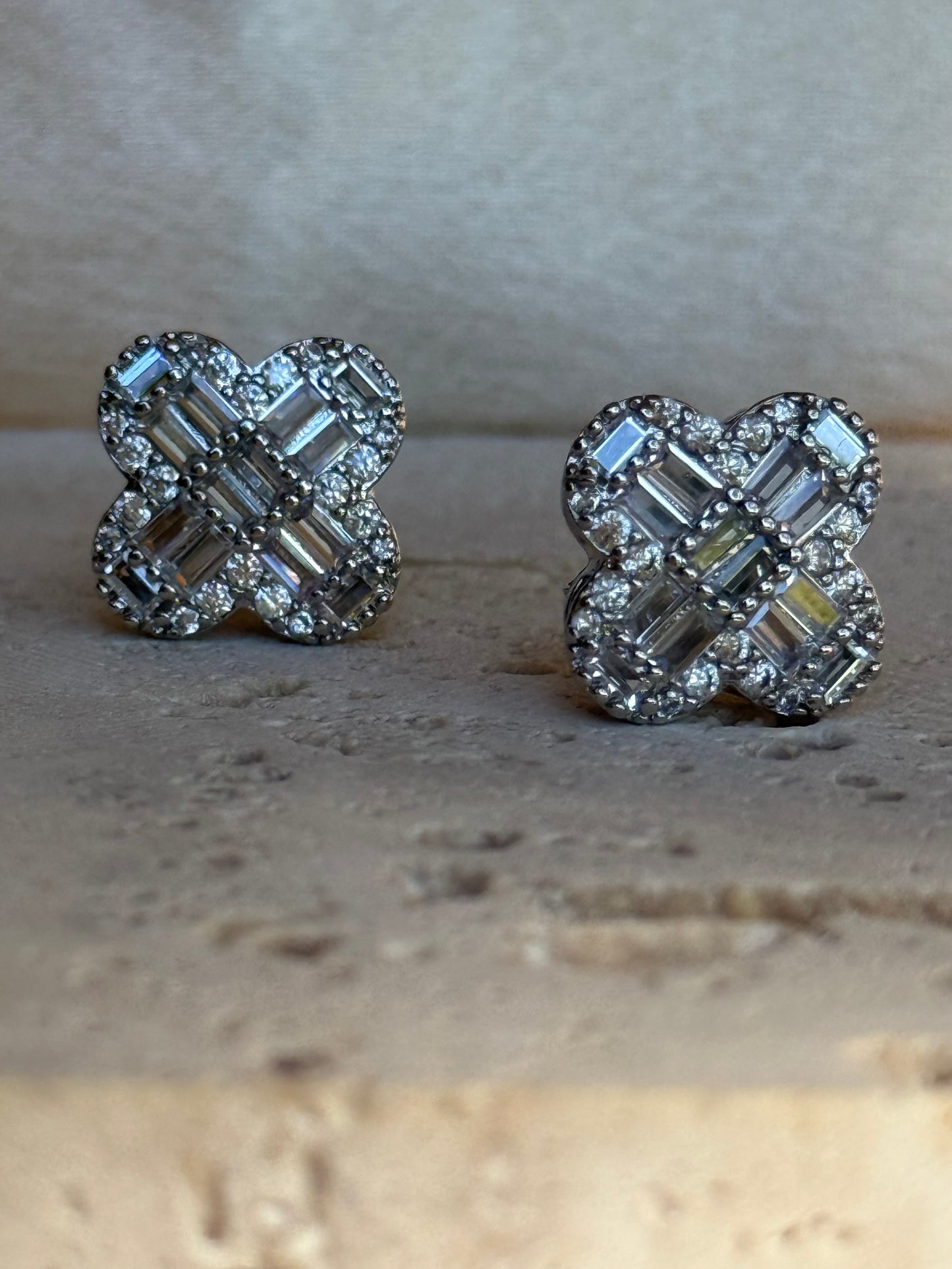 LUX STUD EARRINGS