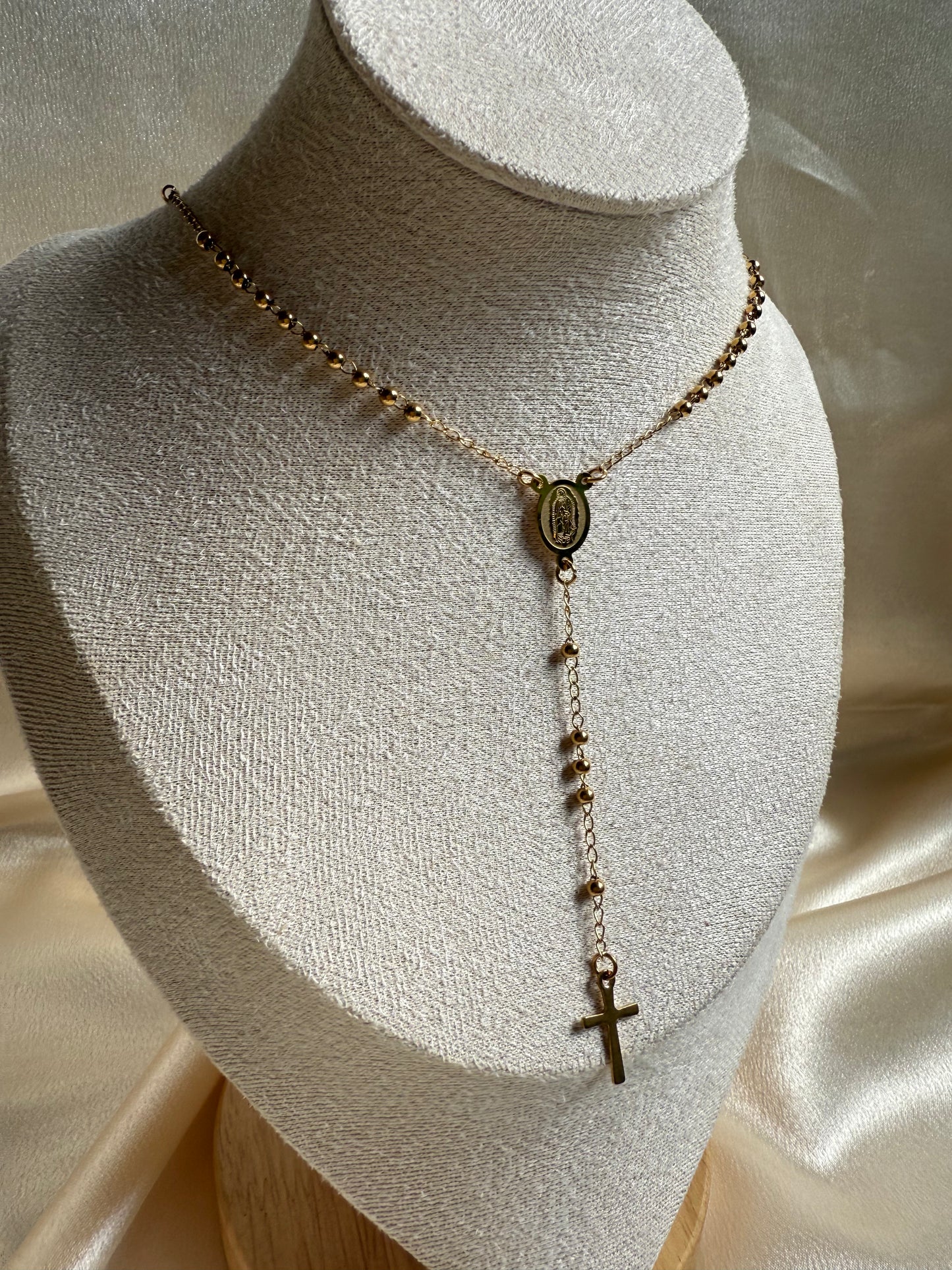 LUZ ROSARIO NECKLACE (STAINLESS STEEL)